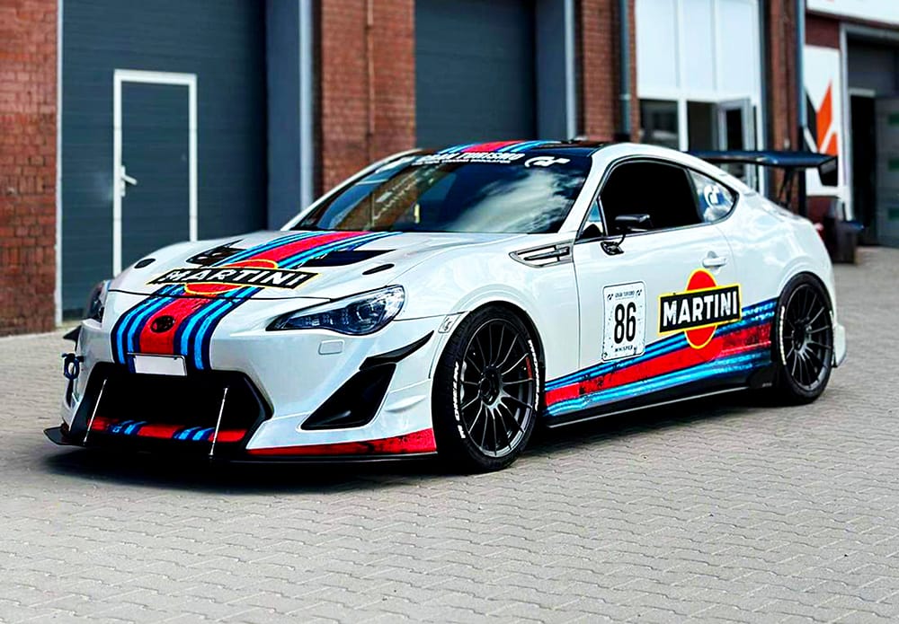 Αυτοκόλλητο Λευκό Γυαλιστερό Γκρι Κόλλα DPF 4650GLX_Martini Toyota Αυτοκόλλητο Λευκό Γυαλιστερό Γκρι Κόλλα DPF 4650GLX_Martini Toyota