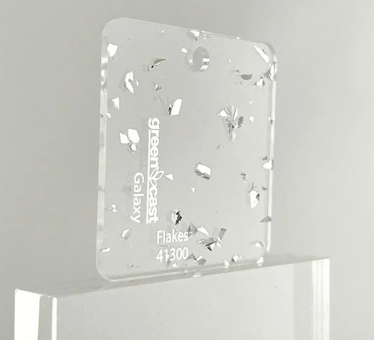 Plexiglass Silver Flakes 41300-1
