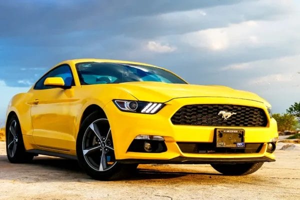 Χρωματιστή Μεμβράνη Αυτοκινήτου 421 Gloss Bright Yellow-1