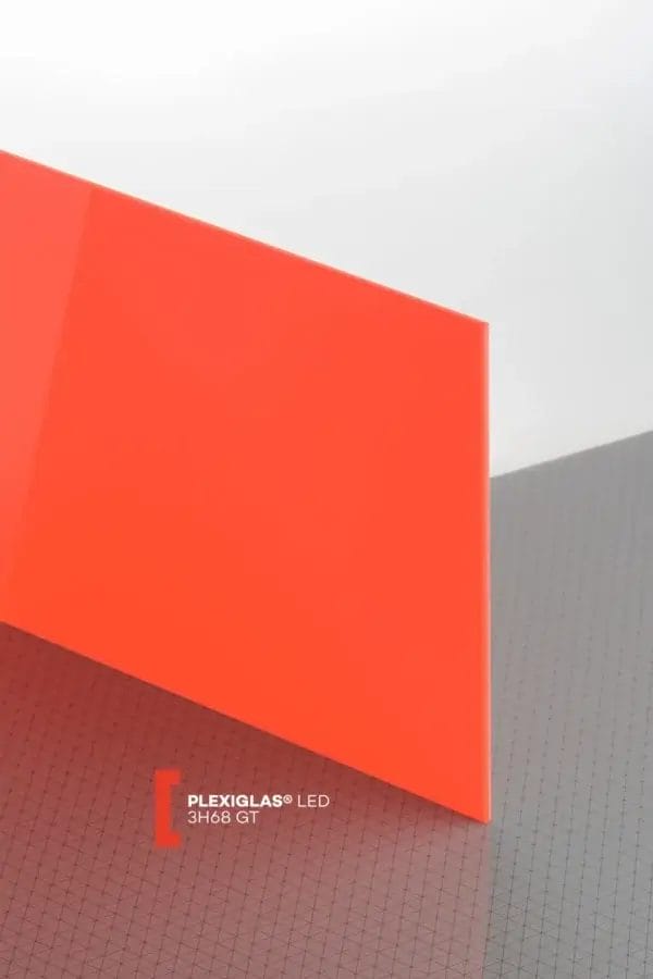Plexiglas® LED Red 3H68