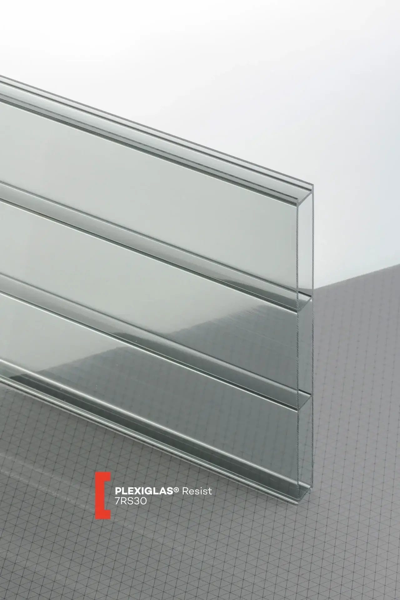 Plexiglas® Resist MultiSkin Grey 7RS30