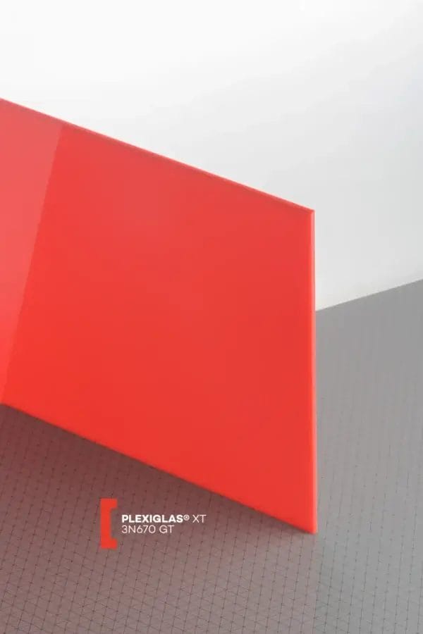 Plexiglas® XT Extruded Red 3N670